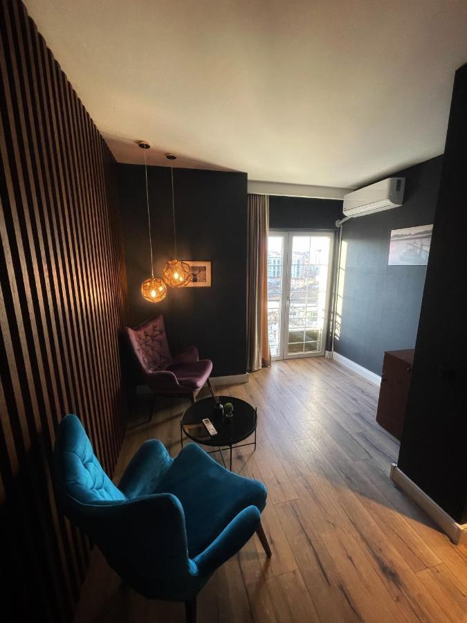Blue Capital Apartments 1 พริสตีนา ภายนอก รูปภาพ